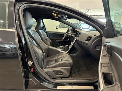 2015 Volvo V60 T6 R-Design Platinum   - Photo 9 - Gladstone, OR 97027