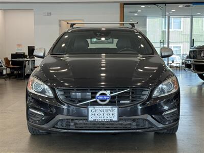2015 Volvo V60 T6 R-Design Platinum   - Photo 2 - Gladstone, OR 97027