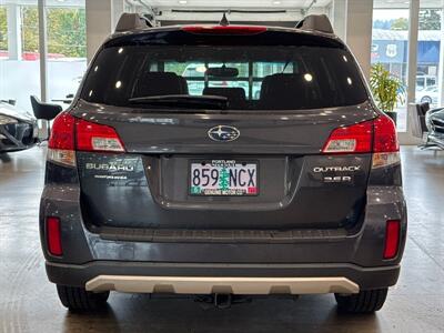 2012 Subaru Outback 3.6R Limited   - Photo 5 - Gladstone, OR 97027