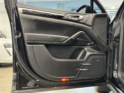 2014 Porsche Cayenne Platinum Diesel   - Photo 13 - Gladstone, OR 97027