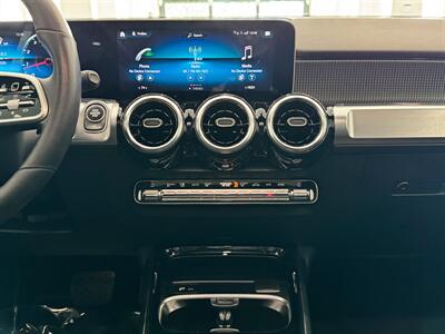 2021 Mercedes-Benz GLB 250 4MATIC   - Photo 35 - Gladstone, OR 97027