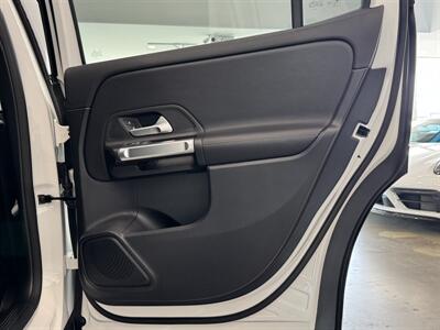 2021 Mercedes-Benz GLB 250 4MATIC   - Photo 16 - Gladstone, OR 97027