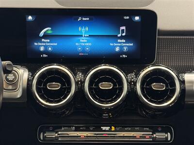 2021 Mercedes-Benz GLB 250 4MATIC   - Photo 25 - Gladstone, OR 97027