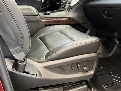 2020 GMC Yukon SLT   - Photo 18 - Gladstone, OR 97027