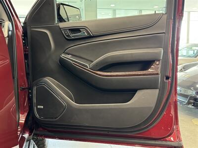 2020 GMC Yukon SLT   - Photo 14 - Gladstone, OR 97027