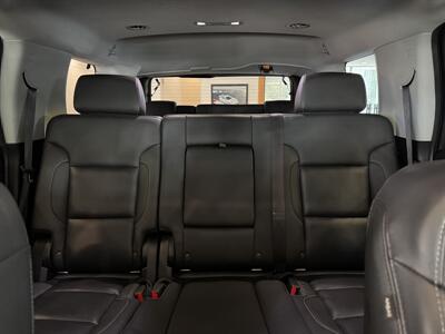 2020 GMC Yukon SLT   - Photo 11 - Gladstone, OR 97027