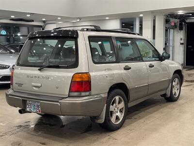 2000 Subaru Forester S   - Photo 2 - Gladstone, OR 97027