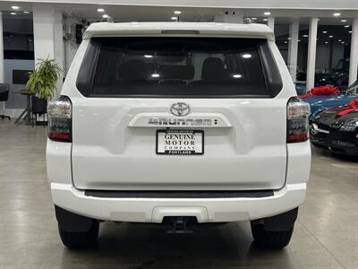 2020 Toyota 4Runner SR5 Premium   - Photo 5 - Gladstone, OR 97027