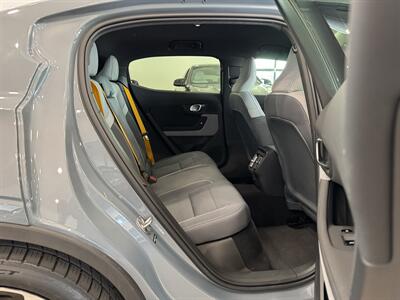 2023 Polestar 2 Long Range Dual Motor   - Photo 10 - Gladstone, OR 97027
