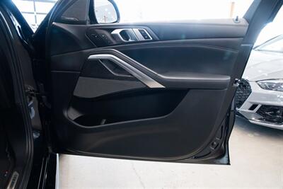 2022 BMW X6 M   - Photo 25 - Gladstone, OR 97027