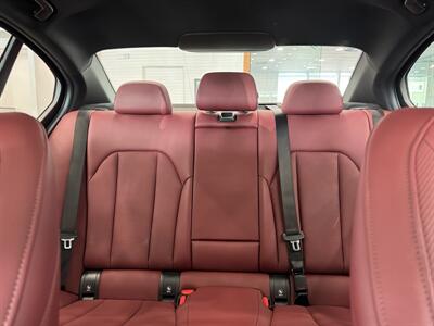 2023 BMW 330i xDrive   - Photo 11 - Gladstone, OR 97027