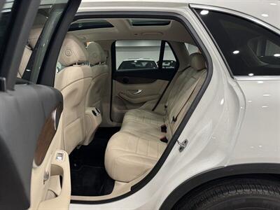 2021 Mercedes-Benz GLC GLC 300 4MATIC®   - Photo 12 - Gladstone, OR 97027