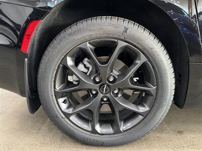 2025 Chrysler Pacifica Limited   - Photo 27 - Gladstone, OR 97027