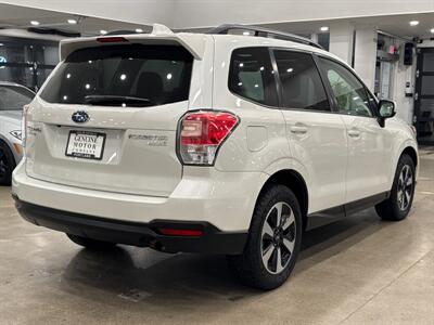 2017 Subaru Forester 2.5i Premium   - Photo 6 - Gladstone, OR 97027