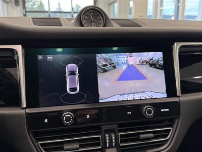 2024 Porsche Macan   - Photo 35 - Gladstone, OR 97027