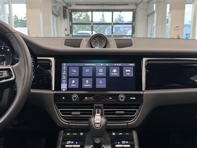 2024 Porsche Macan   - Photo 32 - Gladstone, OR 97027