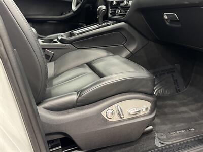 2024 Porsche Macan   - Photo 18 - Gladstone, OR 97027