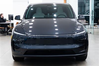 2026 Tesla Model Y Long Range   - Photo 2 - Gladstone, OR 97027