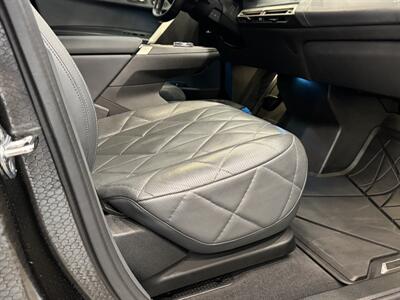 2022 BMW iX xDrive50   - Photo 18 - Gladstone, OR 97027