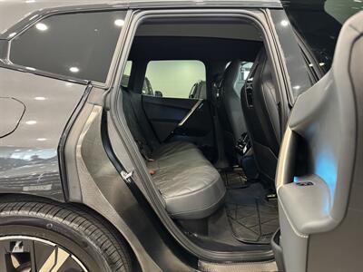 2022 BMW iX xDrive50   - Photo 10 - Gladstone, OR 97027