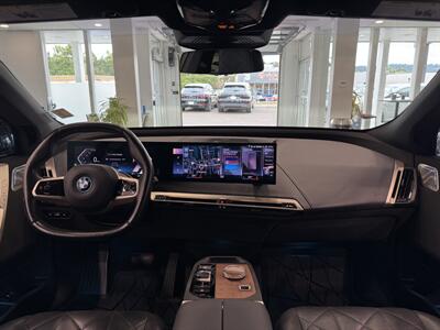 2022 BMW iX xDrive50   - Photo 8 - Gladstone, OR 97027