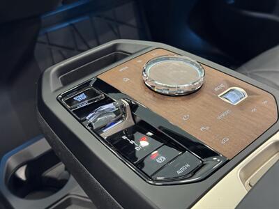 2022 BMW iX xDrive50   - Photo 39 - Gladstone, OR 97027