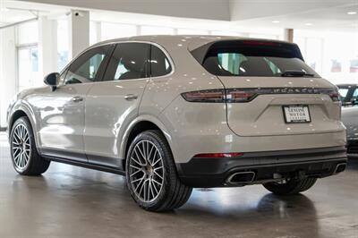 2023 Porsche Cayenne Platinum Edition   - Photo 4 - Gladstone, OR 97027