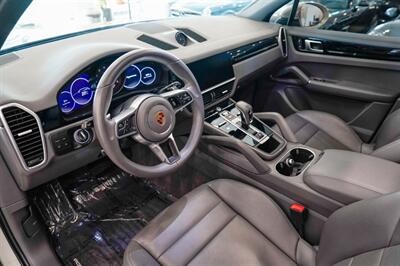 2023 Porsche Cayenne Platinum Edition   - Photo 24 - Gladstone, OR 97027