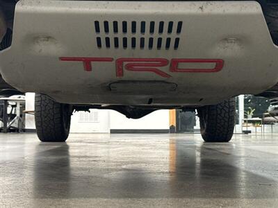 2020 Toyota Tacoma TRD Off-Road V6   - Photo 11 - Gladstone, OR 97027