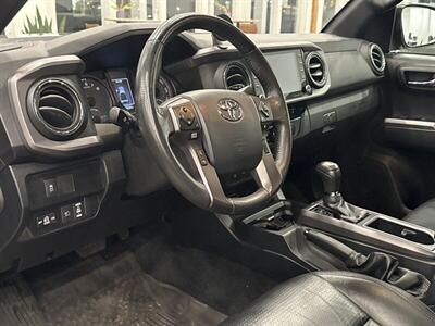 2020 Toyota Tacoma TRD Off-Road V6   - Photo 8 - Gladstone, OR 97027