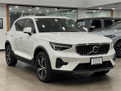 2025 Volvo XC40 B5 Core Bright Theme - Photo 3 - Gladstone, OR 97027