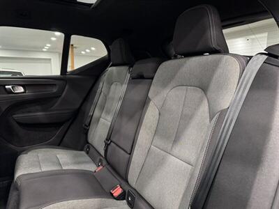 2025 Volvo XC40 B5 Core Bright Theme - Photo 25 - Gladstone, OR 97027