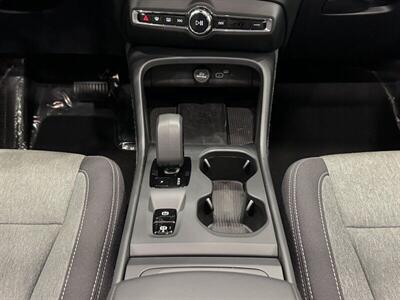 2025 Volvo XC40 B5 Core Bright Theme - Photo 37 - Gladstone, OR 97027