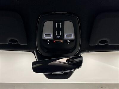 2025 Volvo XC40 B5 Core Bright Theme - Photo 39 - Gladstone, OR 97027