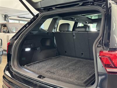 2022 Volkswagen Tiguan SE R-Line Black 4Motion   - Photo 42 - Gladstone, OR 97027