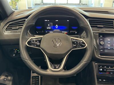 2022 Volkswagen Tiguan SE R-Line Black 4Motion   - Photo 22 - Gladstone, OR 97027