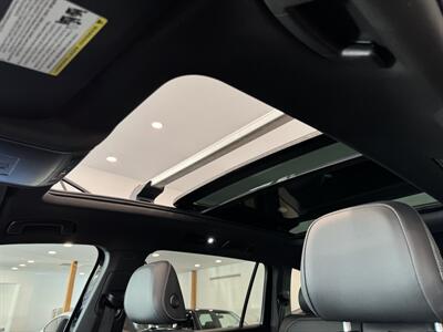 2022 Volkswagen Tiguan SE R-Line Black 4Motion   - Photo 40 - Gladstone, OR 97027