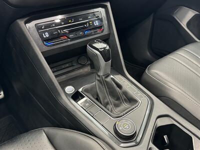 2022 Volkswagen Tiguan SE R-Line Black 4Motion   - Photo 38 - Gladstone, OR 97027