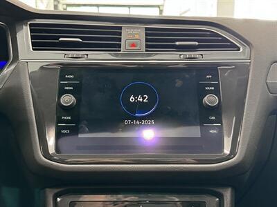 2022 Volkswagen Tiguan SE R-Line Black 4Motion   - Photo 33 - Gladstone, OR 97027