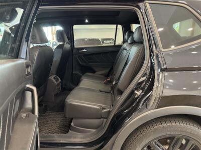 2022 Volkswagen Tiguan SE R-Line Black 4Motion   - Photo 12 - Gladstone, OR 97027