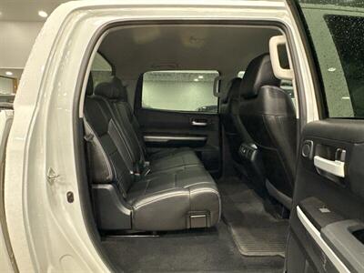 2018 Toyota Tundra SR5 CrewMax   - Photo 11 - Gladstone, OR 97027