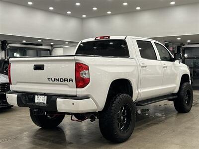 2018 Toyota Tundra SR5 CrewMax   - Photo 6 - Gladstone, OR 97027