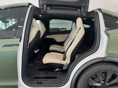2024 Tesla Model X   - Photo 12 - Gladstone, OR 97027
