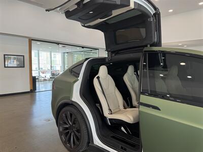 2024 Tesla Model X   - Photo 17 - Gladstone, OR 97027
