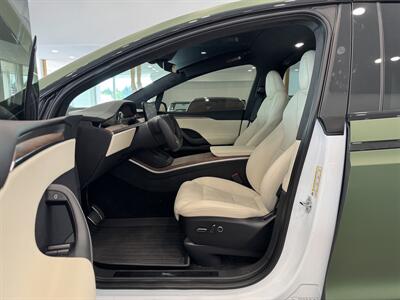 2024 Tesla Model X   - Photo 7 - Gladstone, OR 97027