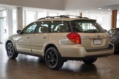 2005 Subaru Outback 2.5i Limited   - Photo 4 - Gladstone, OR 97027