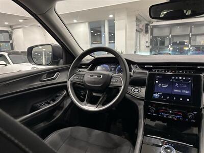 2023 Jeep Grand Cherokee L Laredo   - Photo 19 - Gladstone, OR 97027