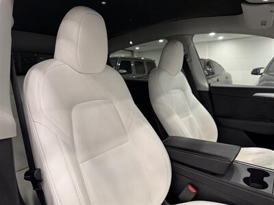 2023 Tesla Model Y Long Range   - Photo 6 - Gladstone, OR 97027