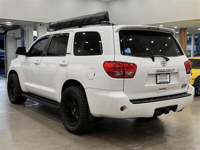 2013 Toyota Sequoia SR5 5.7L - Photo 6 - Gladstone, OR 97027