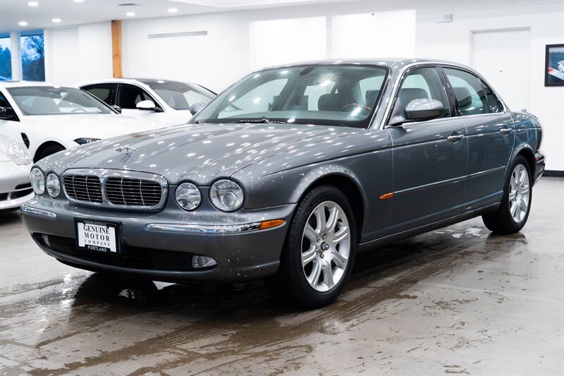 2005 Jaguar XJ Series XJ8's photo